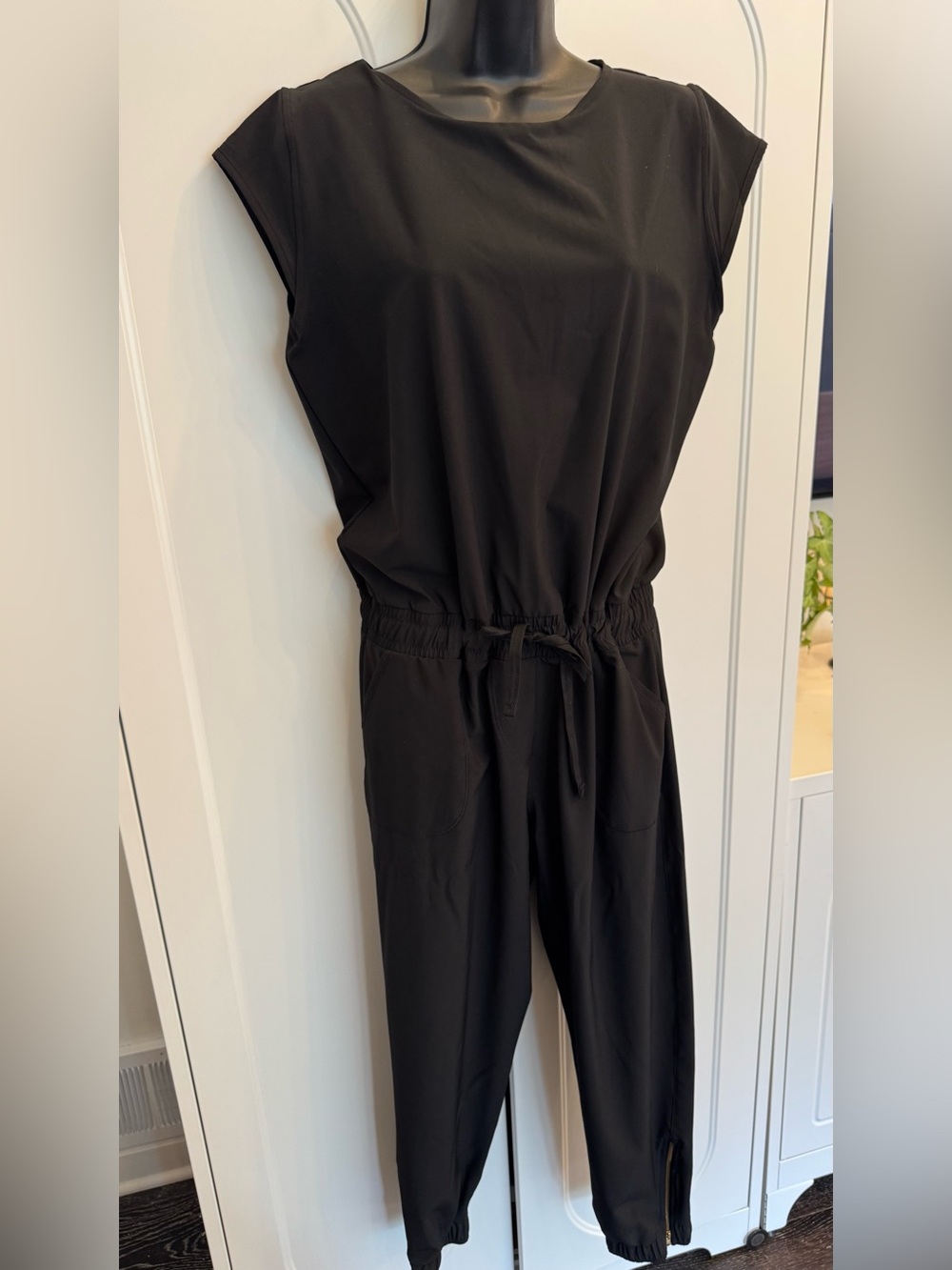 Albion Petite M Black Jumpsuit Jogger Utility Ankle Zip Drawstring Pockets
